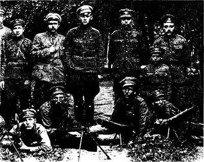 Расчеты ручных пулеметов Льюис и Мадсен СевероЗападная белая армия 1919 - фото 164