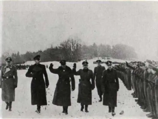 Мюнсинген 10го февраля 1945 г Смотр 1й дивизии 1 - фото 20