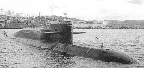Сведения в твблице приведены по данным Janes Fighting Ships 19992000 - фото 20