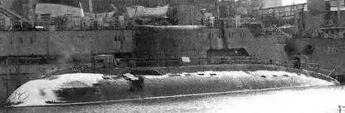 Сведения в таблице приведены по данным Janes Fighting Ships 19992000 - фото 261
