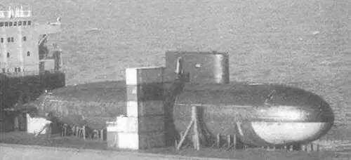 Транспортировка ПЛ проекта 877ЭКМ на палубе судна Sea Team Торпедные ПЛ - фото 266