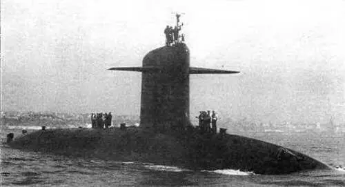 Сведения в таблице приведены по данным Janes Fighting Ships 19992000 - фото 40