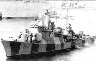 ФРЕГАТ AL HANI Название Заводстроитель Закладка Спуск на воду Вступление в - фото 151