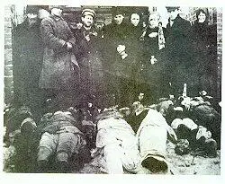 Похороны жертв Проскуровского погрома 1919 г Вот один из примеров - фото 96