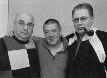 Владимир Долинский Андрей Краско и Валентин Смирнитский герои спектакля - фото 45
