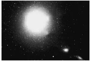 Рис 53 NGC 4486 самая массивная из галактик массы которых измерены У - фото 58