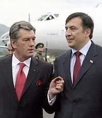 Не меньший стыд вызвало и поведение Ющенко уже после известий о тысячах - фото 2