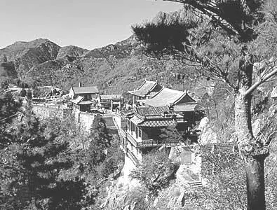Храм на священной горе Тайшань в провинции Шаньдун где совершал поклонения - фото 18