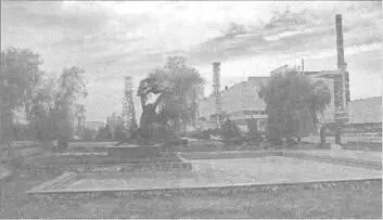 Памятник Прометею на ЧАЭС СТАЛКЕРгеймеру С этого сурового бородатого - фото 22