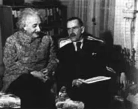 Альберт Эйнштейн и Томас Манн Убеждение что приход Гитлера сулит только - фото 6