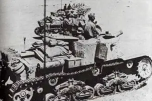 На снимке командноштабная машина М40 в пустыне 1941 год Многие танки М - фото 307
