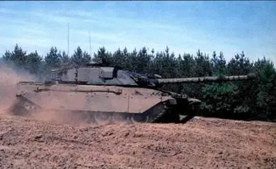 Справа Базовая модификация танка Челленджер1 Mk 1 Модель Mk 2 отличалась - фото 135