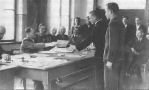 Запись добровольцев записывающихся в дивизию Май 1943 г Из них до дивизии - фото 15