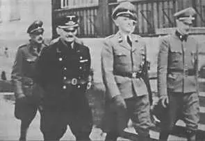Слева направо Бизанц Вехтер Хейке 63 Бои в Словении 7 января 1945 г - фото 99