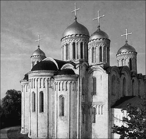 Успенский собор Андрей Боголюбский задумывал свой храм не только как главный - фото 121