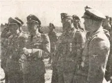 Крюгер Гиммлер и Хауссер в апреле 1943 года под Харьковом Крайний справа - фото 66