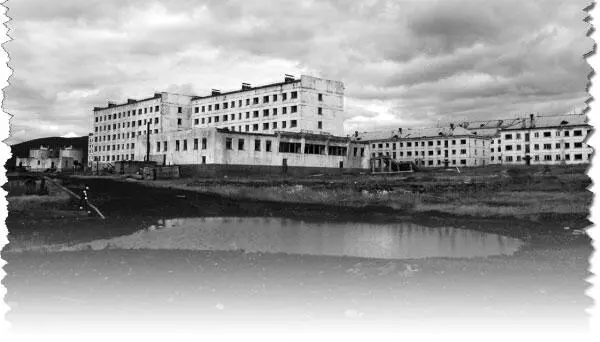 Вечером мы собрались в квартире Семена На сходку как сформулировал записной - фото 7