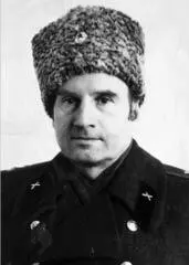Полковник Вилен Яковчик 1982 г Полковник Могильченко уже более 30 лет - фото 143