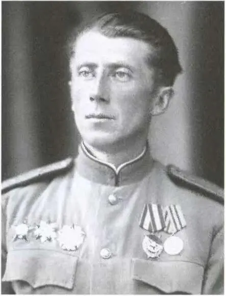 Командир 1028 артполка СФ Рогоза Парторг дивизиона Михина Иван Акимович - фото 30