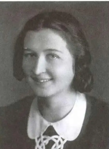 Студентка Ивановского мединститута Варя Сомова 1940 Военврач 106го - фото 40