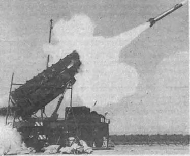 ЗРК средней дальности Пэтриот предназначен для поражения самолетов и - фото 262