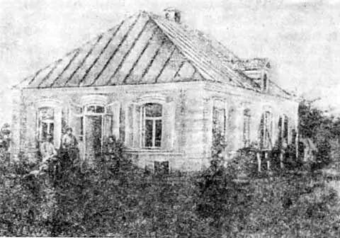 Домик И В Мичурина на Турмасовском участке Плодородная сорт вишни - фото 6