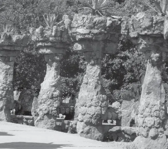 Антонио Гауди Колонныдеревья акведука парка Гуэл Антонио Гауди Галерея - фото 42