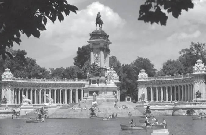 Парк Ретиро в Мадриде Памятник Альфонсу XII Парк Ретиро в Мадриде - фото 46