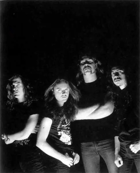 Снова в черном Metallica 1990х готова ворваться в мир коммерческой музыки - фото 29
