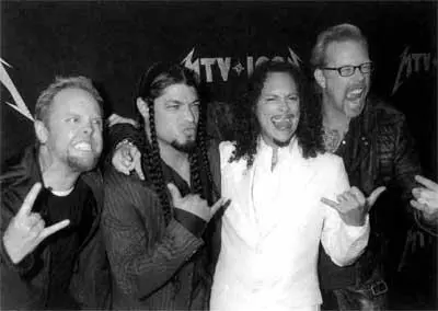 Герои дня в мае 2003 года участники Metallica с заменившим Ньюстеда - фото 40