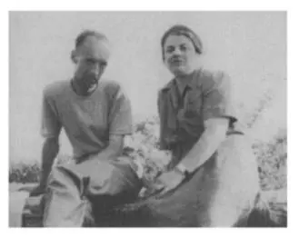 Набоков возле ГрандКаньона с Дороти Лейтхолд июнь 1941 г Дороти предложила - фото 7