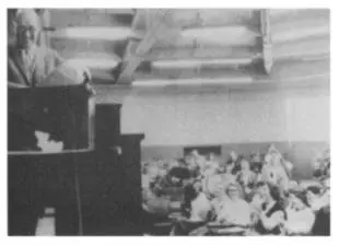Последняя лекция Набокова в Корнеле январь 1959 г Финансовый успех Лолиты - фото 32