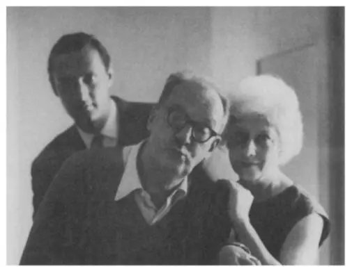 Дмитрий Владимир Вера май 1964 г Фото Генри Гроссмана Набоков на - фото 45