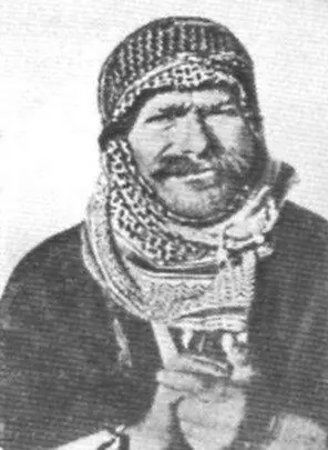Современный араб Современная копия древней глиняной табличкиисписанной и - фото 12