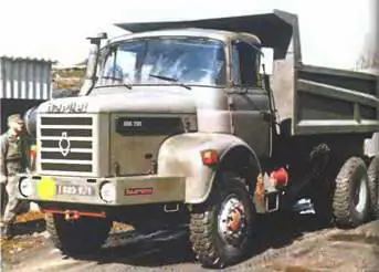 Берлие GBH280 6X61979 г Они получили новую цельнометаллическую 4дверную - фото 275