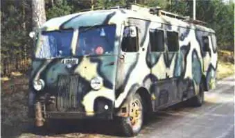 Передвижной штаб TRM8 на шасси Вольво LV81DS 1945 г Вольво LV661936 г - фото 422