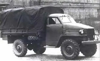 Прототип ГАЗ63 4x41943 г ГАЗ6ЗА с носовой секцией понтонного парка ЛПП - фото 477