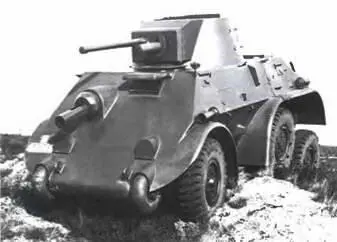 ДАФ РТЗ М39 6X41940 г ДАФ V1600BB 4X41964 г В 193540 гг такими - фото 592