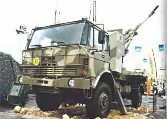 ДАФ YA4442 со 105мм орудием 4x4 2002 г ДАФ FW3500f6X4 1972 г Еще в - фото 605