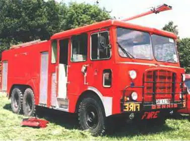 Пожарный автомобиль на шасси Деннис MkIX 6X61972 г Деннис Дельта 1978 - фото 639