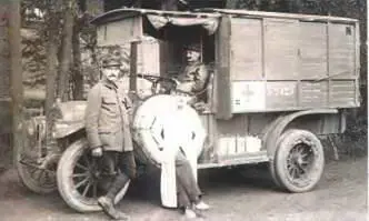 Джеффри15151915 г Джеффри4016 Куод 4x41916 г В армии такие машины - фото 644