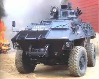 ДжиКейЭн Симба FS100 4X41986 г ДжиКейЭн СимбаМ 4X41995 г В - фото 651