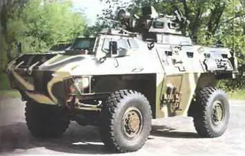 ДжиКейЭн СимбаМ 4X41995 г В состав силовых агрегатов входили дизели - фото 652