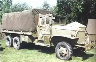 ДжиЭмСи CCKW353 6X61943 г ДжиЭмСи CCKW353 с пушкой Бофорс 1944 - фото 669