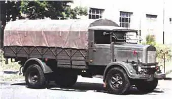 Лянча 3RO NM 1939 г Лянча Линче 4х41943 г Лянча 209400 4х41973 г - фото 343