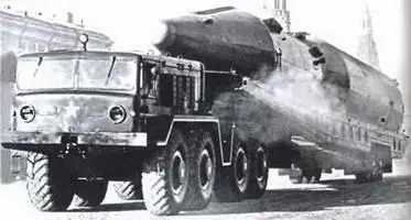 МАЗ537 8х8 с межконтинентальной ракетой Р9А 195866 гг Пусковая - фото 377