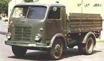 ОМ CL511951 г Его разработал инженер Чезаре Каппа Cesare Сарра для - фото 701