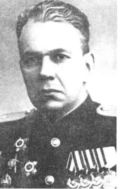 Полковник ДД Таевере 1950 г Школьный снимок Ваня Голубцов второй - фото 48