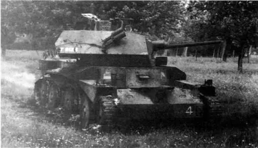 Сгоревший недалеко от Абвиля крейсерский танк Mk IV Франция май 1940 года - фото 102