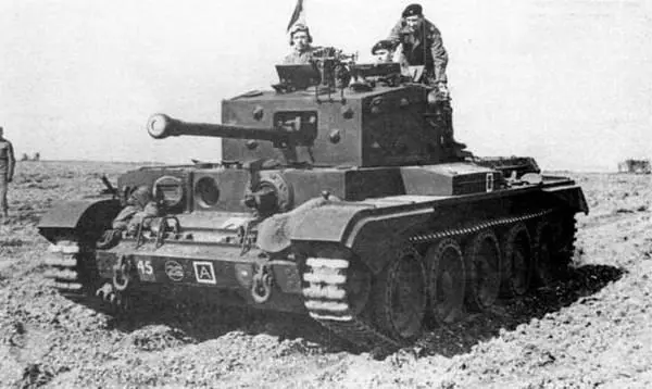 Танк Cromwell IV эскадрона В полка Уэльской гвардии во время учебных занятий - фото 131